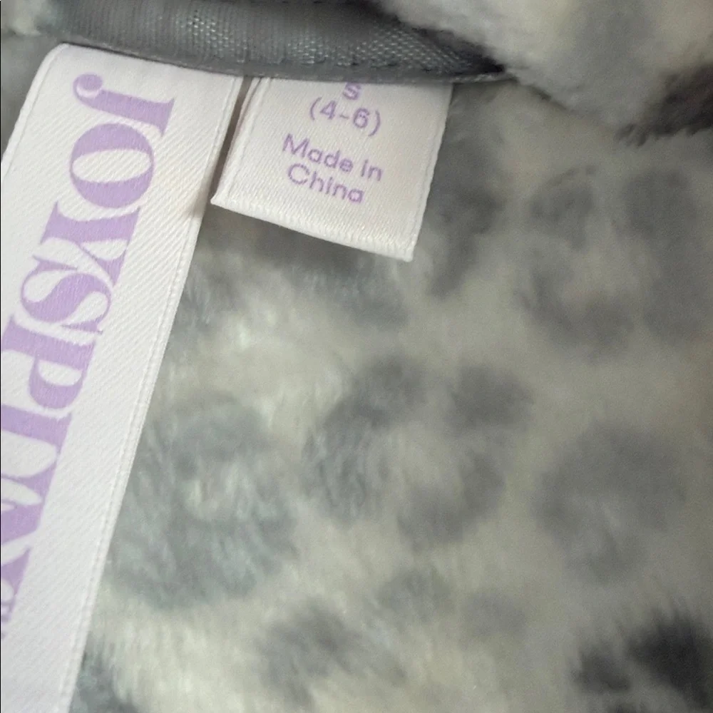 Leopard Print Plush Robe - Picture 4 of 7